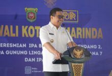 Wali Kota Samarinda, Andi Harun meresmikan lima Instalasi Pengolahan Air (IPA)