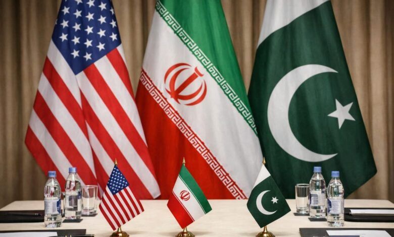 Gambar perundingan damai dengan bendera Amerika Serikat, Iran, dan Pakistan