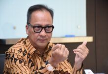 Menteri Perindustrian Agus Gumiwang Kartasasmita