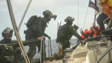 Pasukan Israel yang melakukan penyergapan terhadap kapal-kapal dalam konvoi kemanusiaan Global Sumud Flotilla (GSF)
