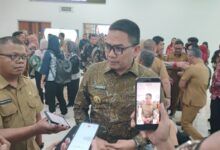 – Wali Kota Samarinda Andi Harun