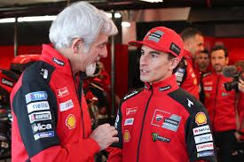 General Manager Ducati Corse Gigi Dall'Igna dan Marc Márquez