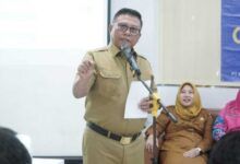 Wakil Wali Kota Samarinda Saefuddin Zuhri menutup Program Penanganan Stunting Tahap VI di Aula Kecamatan Palaran, Jalan Ampera, Selasa (28/7).