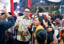Wali Kota Andi Harun Hadiri Peringatan HUT ke-81 Kemerdekaan RI yang dirangkaikan dengan Hari Jadi ke-56 Kelurahan Lempake, Minggu (9/8/2026).