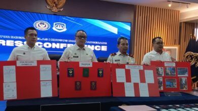 Imigrasi Bongkar Kantor Judol WN China di Tangerang